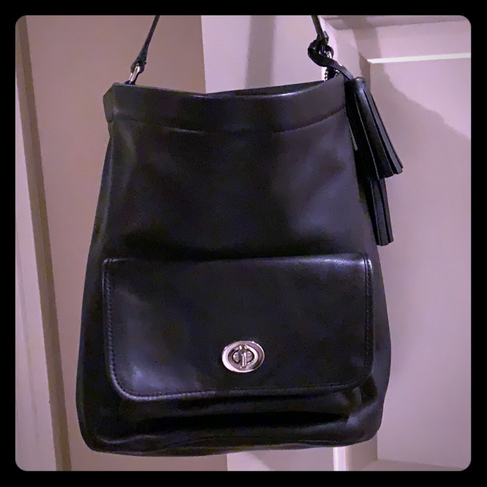 Authentic Coach Bucket Bag with Matching wallet!